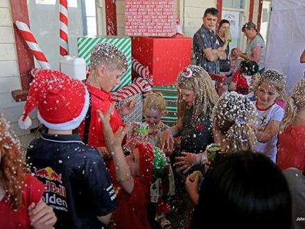 North pole snowing