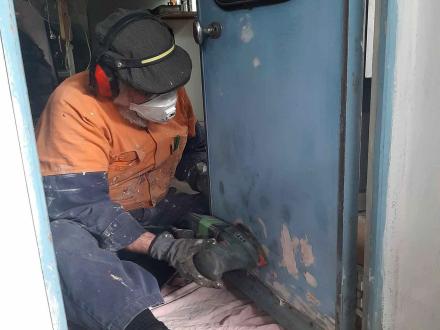 cafe car 1868 door repairs
