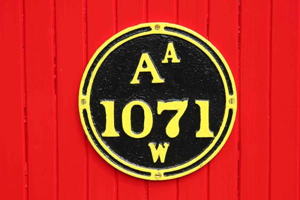 AA1071 number plate