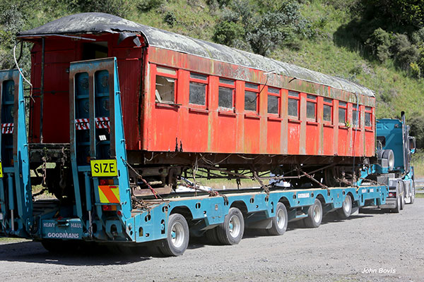 AA1025 arriving at Paekakariki