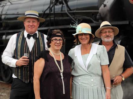 art deco train passengers otane