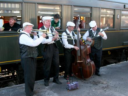 jazz train platform band