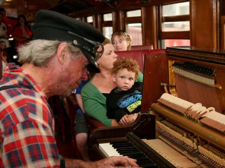 wayne mason jazz train piano