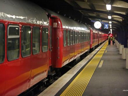 heritage express train wellington platform