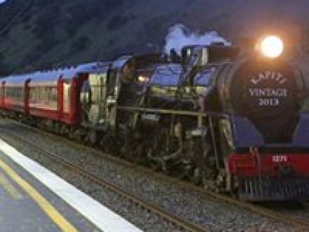 steam loco night paekakariki