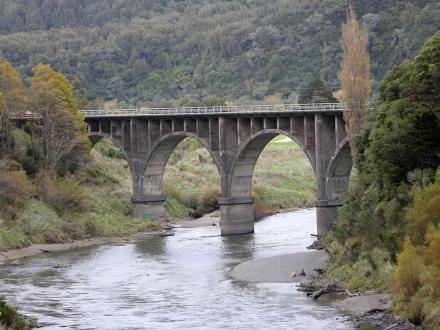 great rail journey gorge bridge