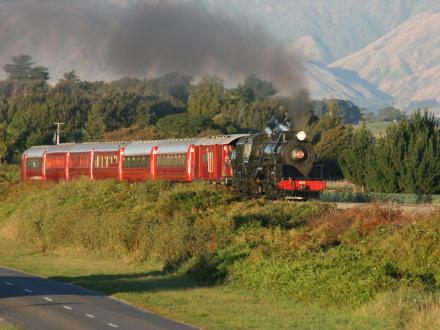steam express train koputaroa grade