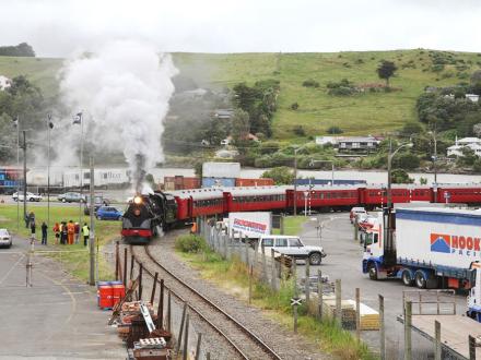 heritage steam train journey wanganui