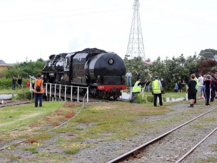 steam loco turn table whanganui