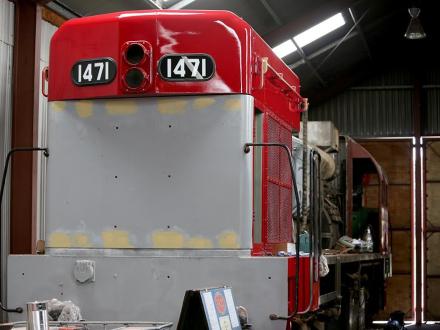 rebuilding emd g12 end view